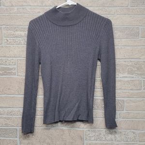 Whortington Sweater Medium